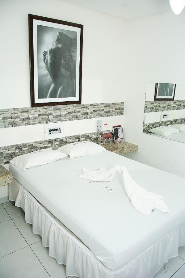 Hotel Ellegance Salvador Exterior photo